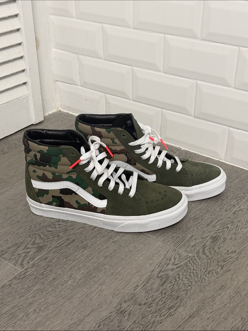 Vans High-Top Sneakers in Olive Green Camo with White Stripe